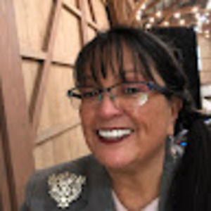 Meet your Posher, Sandra